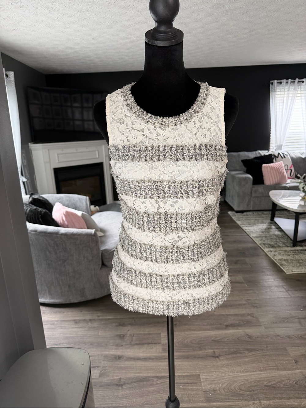 J.Crew Lace & Tweed Sleeveless Shell Top – Women’s XS - Picture 2 of 5